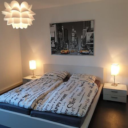 Andinas Ferienwohnung In Ruhiger Lage Direkt Am Wald Wilnsdorf Esterno foto